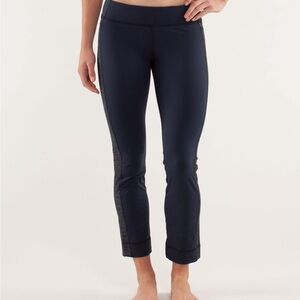 Lululemon Root Chakra Pant
Inkwell size 8
